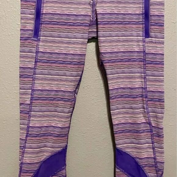 Lululemon  Purple Racerback Tank Top Size 8 Built-In Bra Small Flaw and leggings - Picture 6 of 8